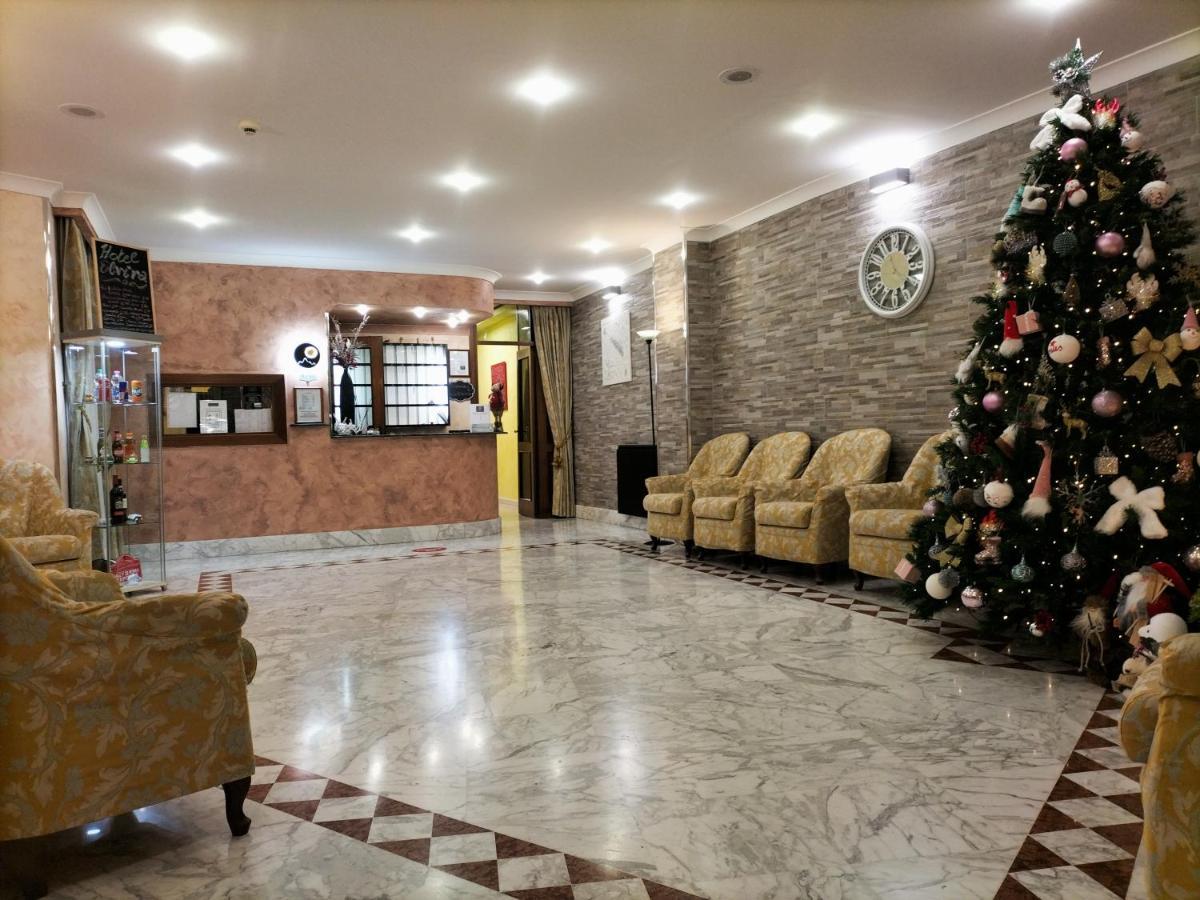 Hotel Elvira フィウッジ エクステリア 写真